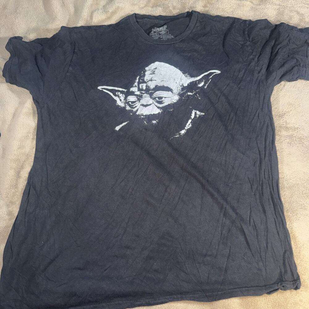 Star Wars Yoda T-Shirt‎ - Size XL